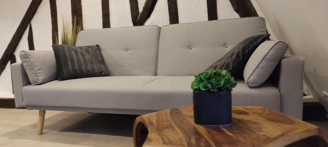 202 Duplex A Colombage En Plein Centre Ville Бурж Екстериор снимка